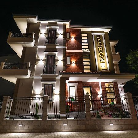 Hotel Peroni Korce Exterior photo