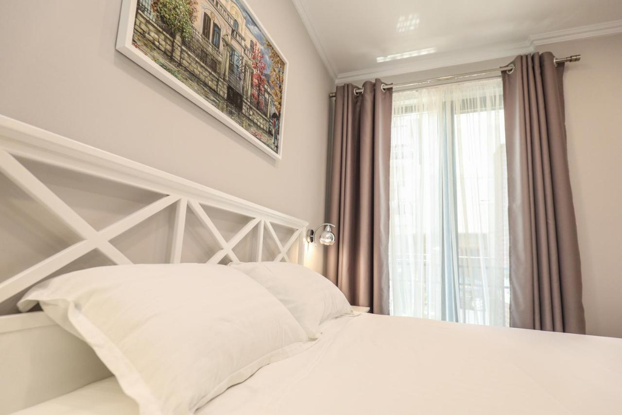 Hotel Peroni Korce Exterior photo