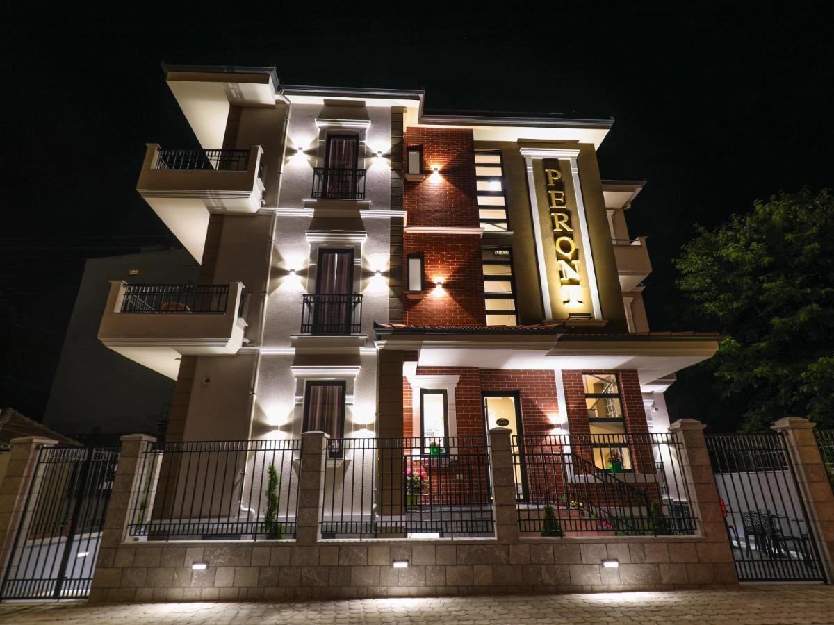 Hotel Peroni Korce Exterior photo